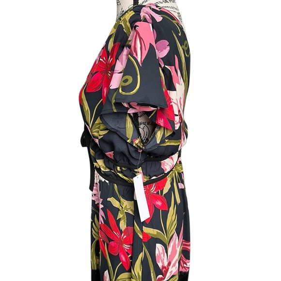 Lace Trim Maxi Dress - Picture 13 of 17